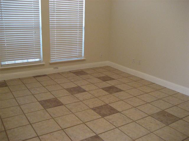 Building Photo - 1630 Arbor Creek Dr