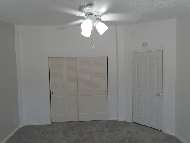 Building Photo - APPLICATION PENDING **Country Living**