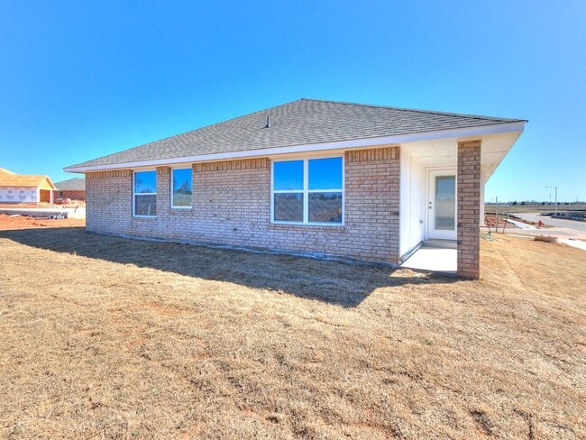 Building Photo - Beautiful New Home!