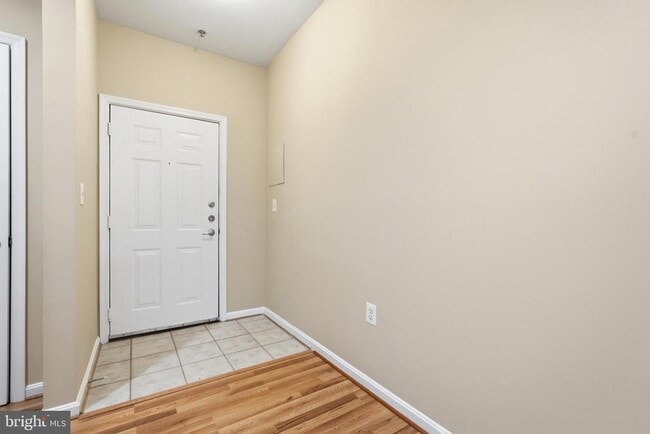 Building Photo - 13331 Connor Dr