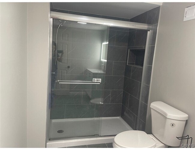 Building Photo - 7390 Barberry Ln