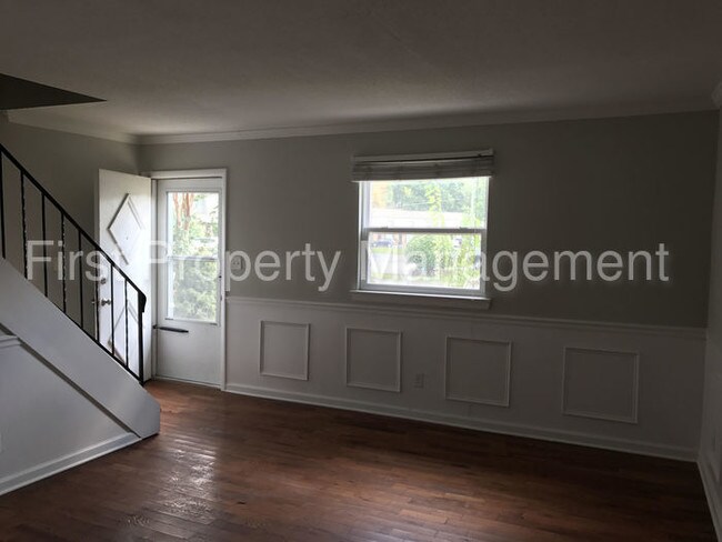 Building Photo - 1407 Mana Ln