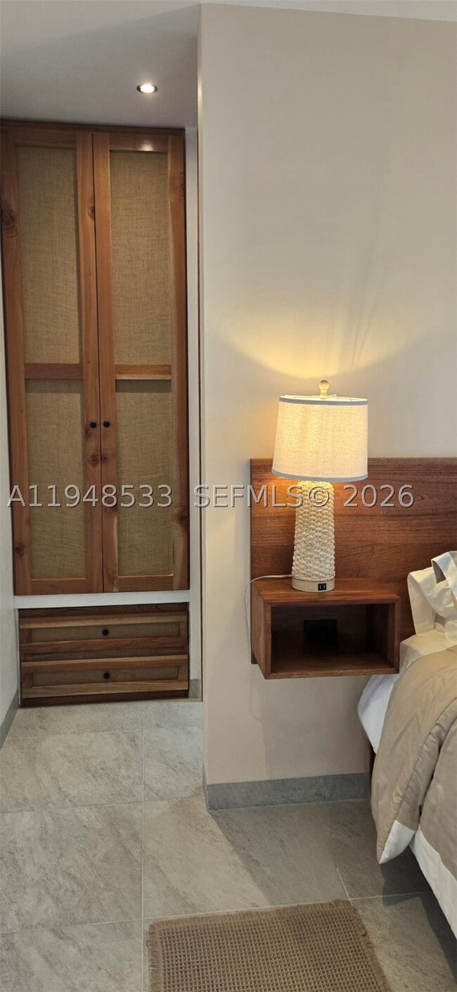 Building Photo - 121 Calle 23,entre 28 y 30,Centro 12