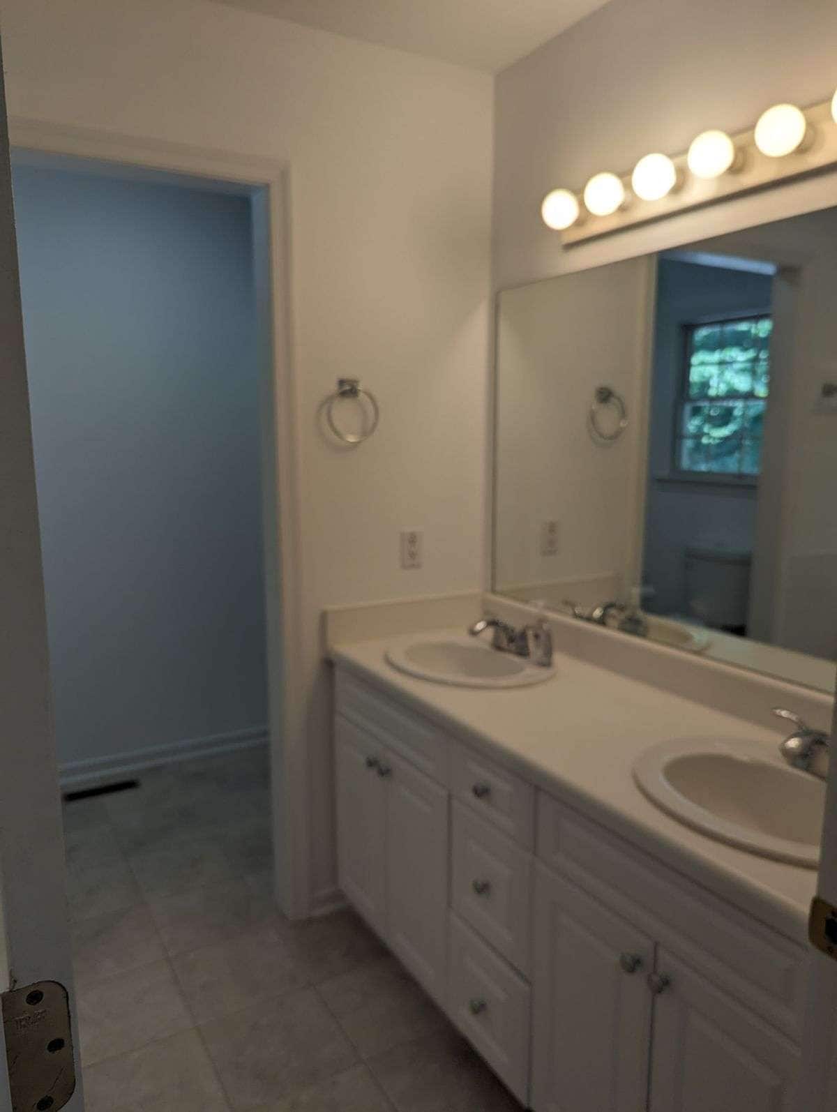 Building Photo - 111 Oyster Cove Lndg