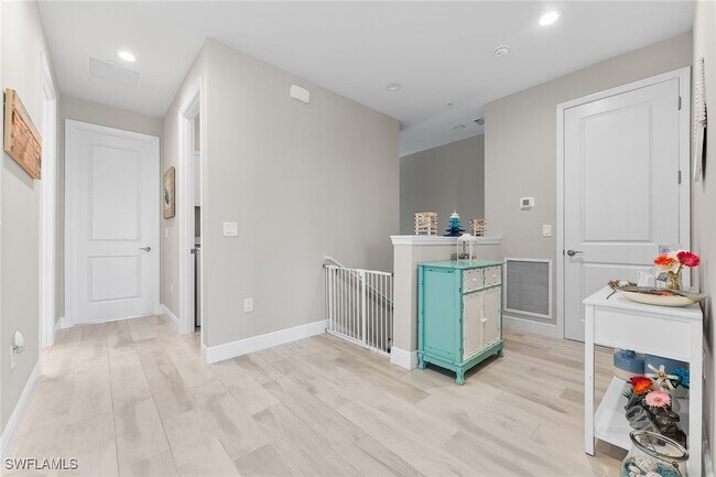 Building Photo - 2609 Seychelles Cir