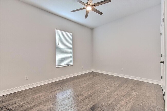 Building Photo - 5943 Jasper Glen Dr