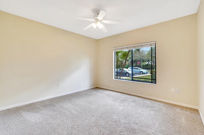 Building Photo - 2916 Tuscany Ct