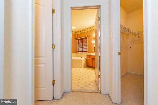 Building Photo - 21935 Windover Dr