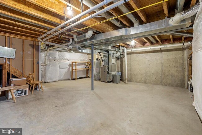 Building Photo - 54 Nestlewood Way