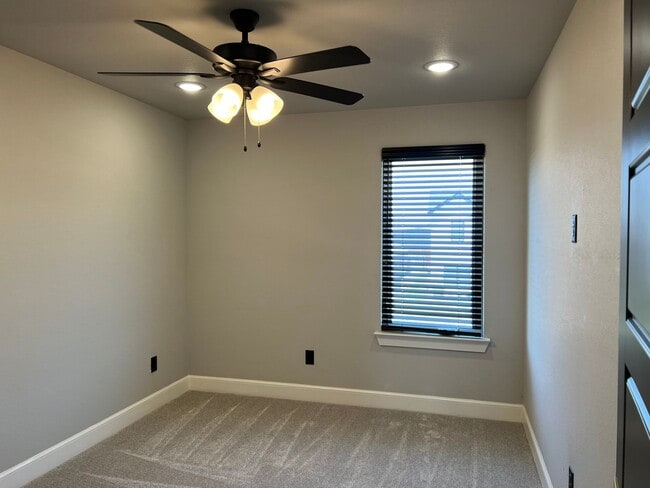 Building Photo - Signature Homes by Clearview presents this...