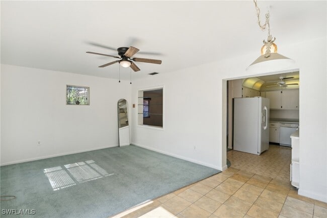Building Photo - 235 Thistle Ct