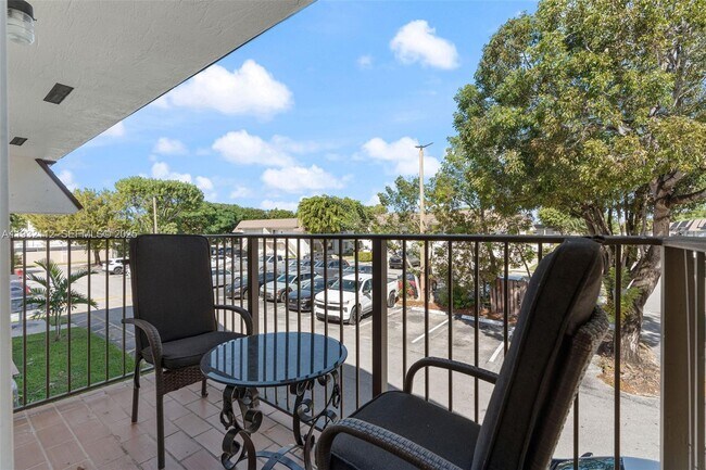 Building Photo - 7111 SW 129th Ave