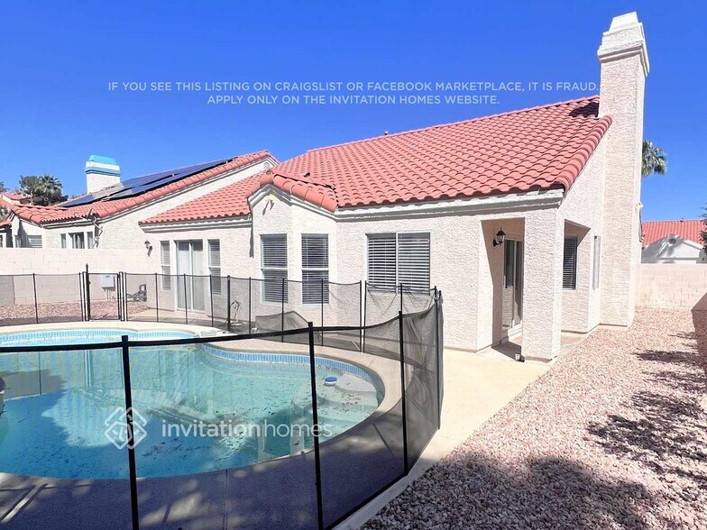Building Photo - 1702 Toltec Cir