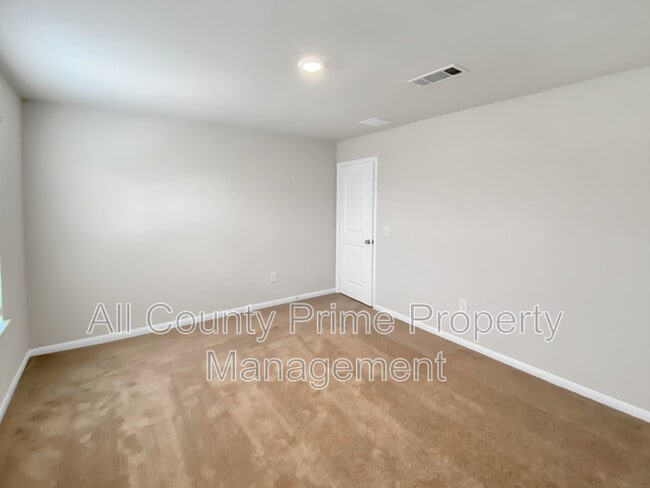 Building Photo - 11718 Gln Mountain Dr