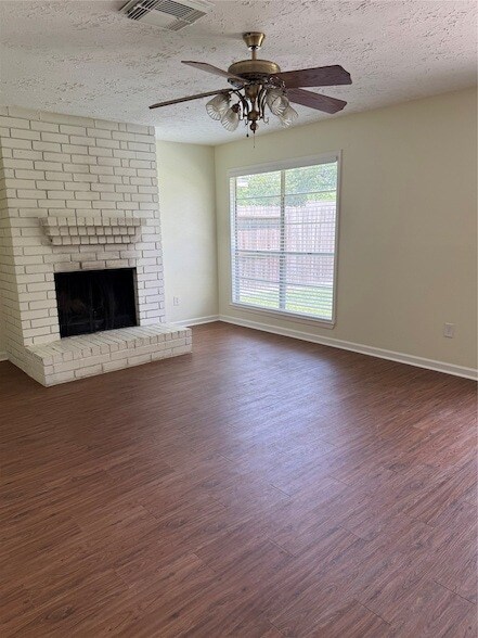 Building Photo - 17514 Heritage Cove Dr