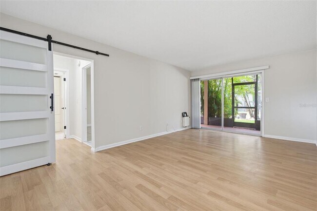 Building Photo - 6314 Newtown Cir