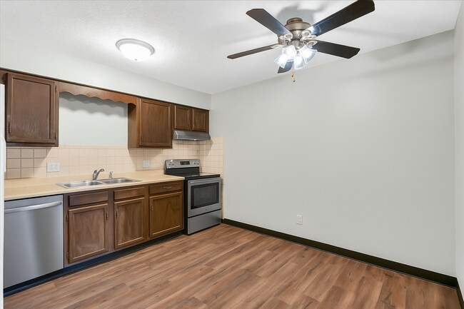 Interior Photo - 5 Willedrob