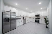 Building Photo - 51 E Main St