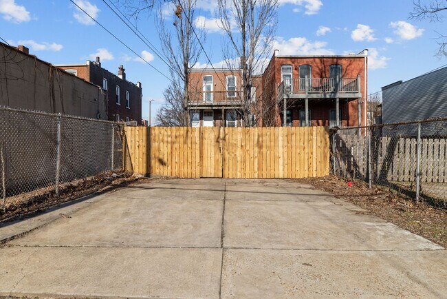 Building Photo - MOVE-IN SPECIAL | Updated 3BR Home in The Grove w/ Finished Basement + Yard