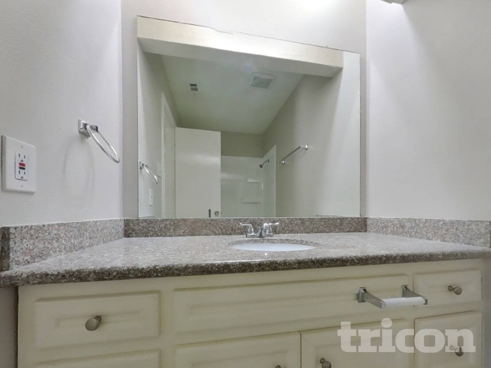 Building Photo - 7506 Lemon Tree Cir