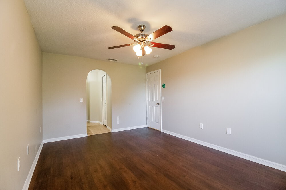 Building Photo - 559 Grand Royal Cir