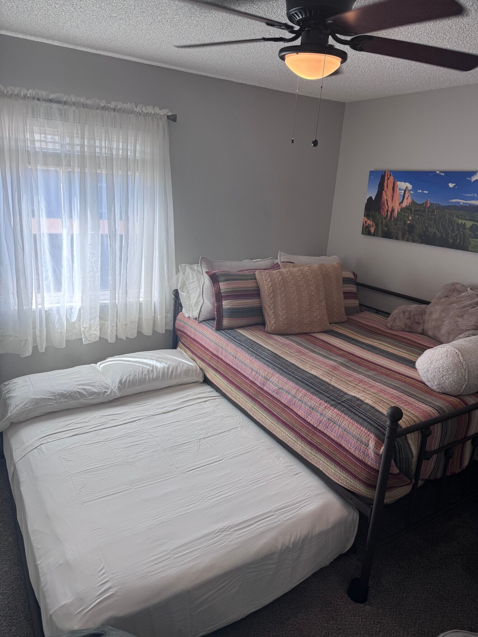 Building Photo - 3325 Misty Meadows Dr