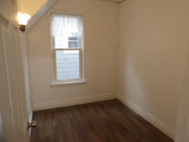 Building Photo - 65 Deerfield Ave