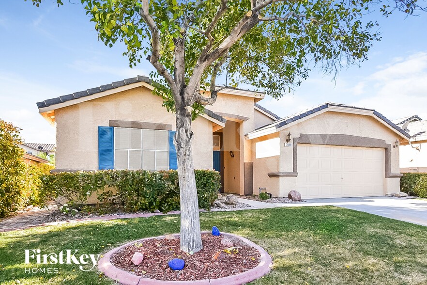 Building Photo - 7841 Olympus Ave