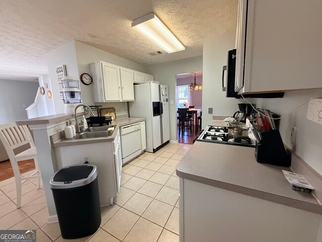 Building Photo - 10411 Tobano Trail