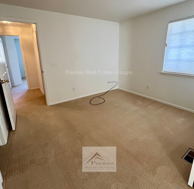 Building Photo - 8310 Ivory Loop