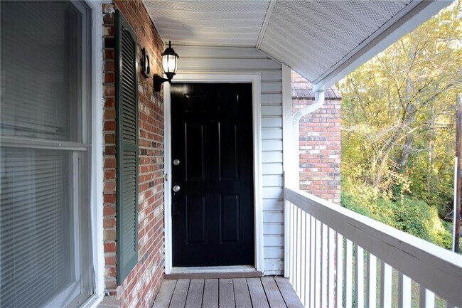 Building Photo - 294 E Burns Ct SW