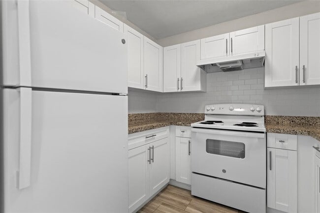 Building Photo - 493 NW 43rd St