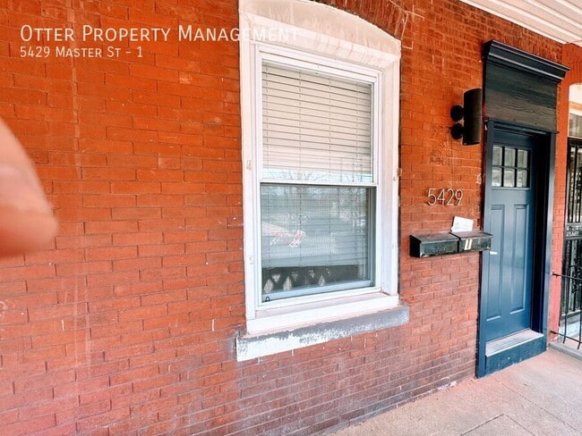 Building Photo - 5429 Master St