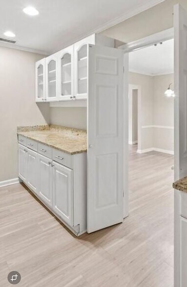 Building Photo - 103 La Rue Pl NW