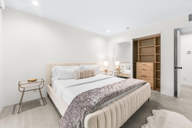 Building Photo - 72827 Bursera Way