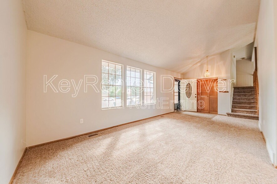 Building Photo - 16565 E Girard Ave