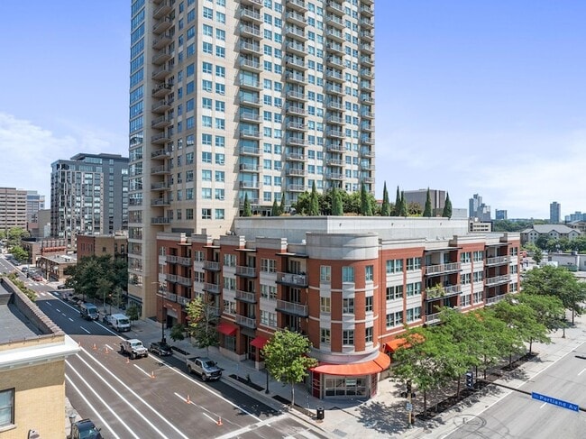 Building Photo - 929 Portland Ave