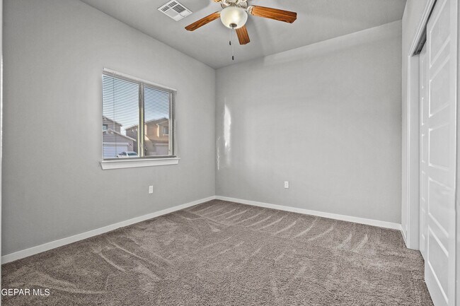 Building Photo - 6981 Black Mesquite Dr