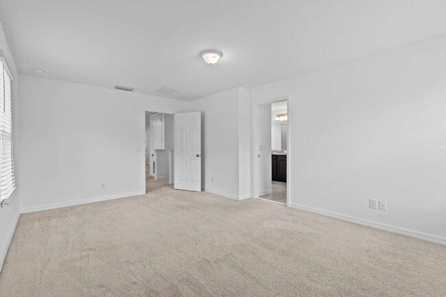 Building Photo - Spacious 4-Bedroom Home with Loft, Office & Private Backyard