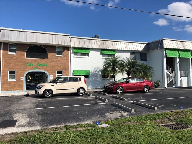 Primary Photo - 4963 Viceroy St