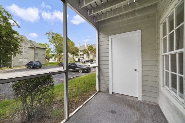 Building Photo - 6178 Westgate Dr