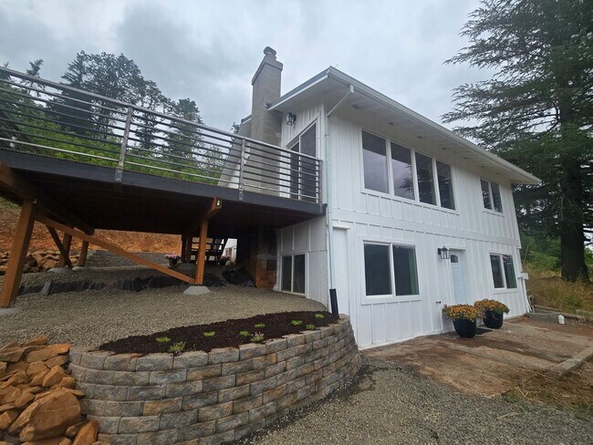 Building Photo - 16100 NW Tupper Rd
