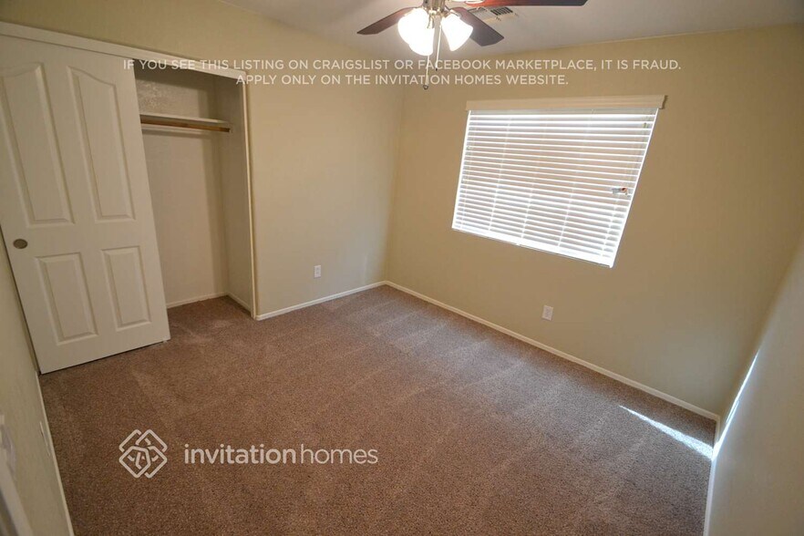 Building Photo - 1099 E Monteleone St