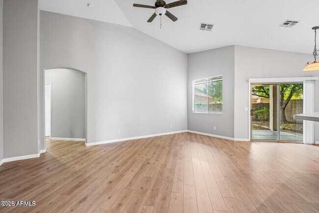 Building Photo - 9231 W Salter Dr