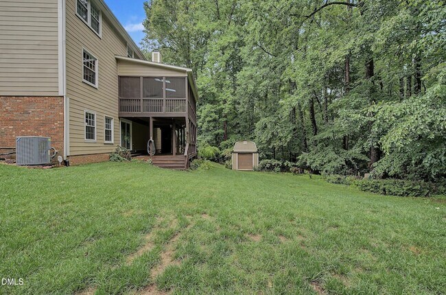 Building Photo - 106 Dilworth Ct