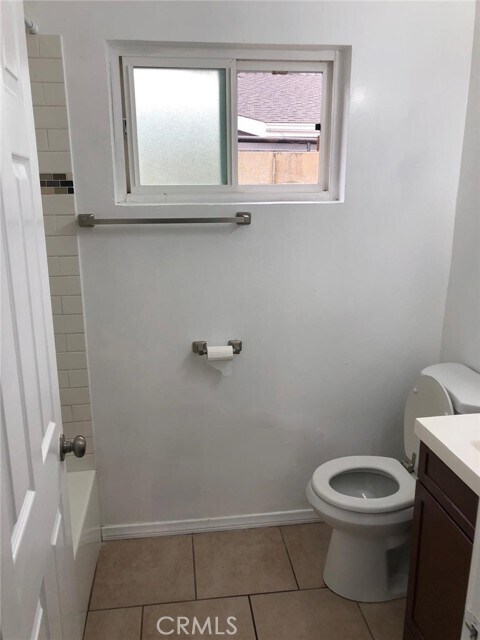 Building Photo - 3212 W 147th St