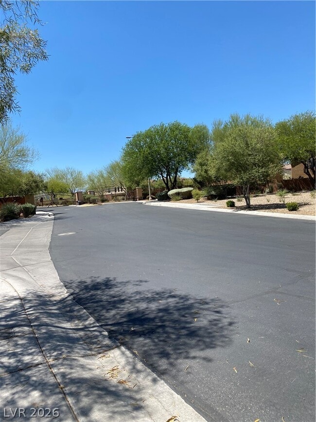 Building Photo - 7469 Calzado Dr