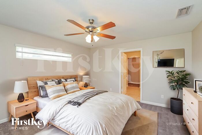 Building Photo - 3611 SW San Benito St