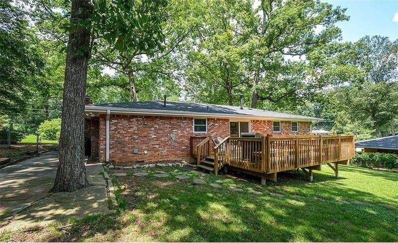 Building Photo - 2563 Dering Ct NE