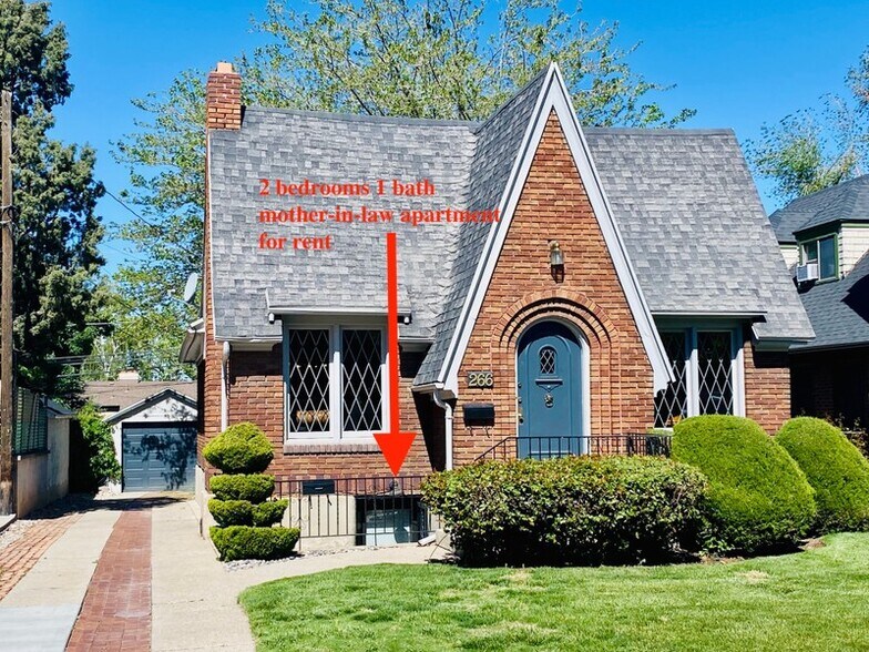 Building Photo - 266 Douglas St